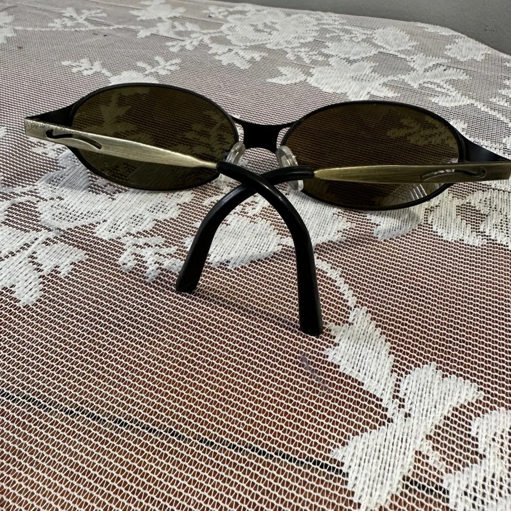 Arnette Sunglasses Unisex OS Bronze Good Vintage Oval Metal Wrap Cutout 90s Y2K